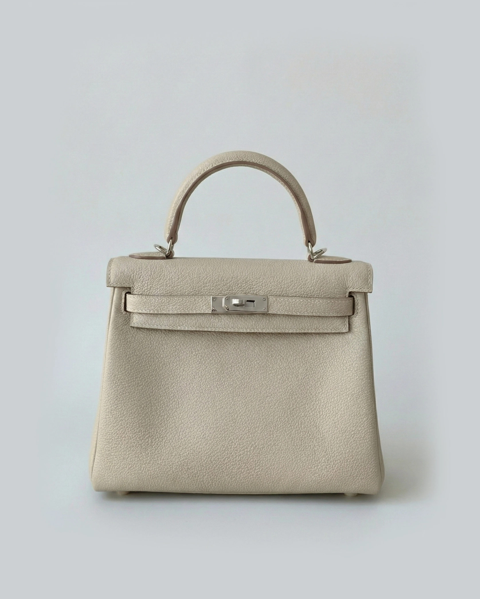 The Hermès Kelly 25 in Togo white Hermes premium 1:1 craftmanship super master edition The Hermès Kelly 25 in Togo white - Image 2