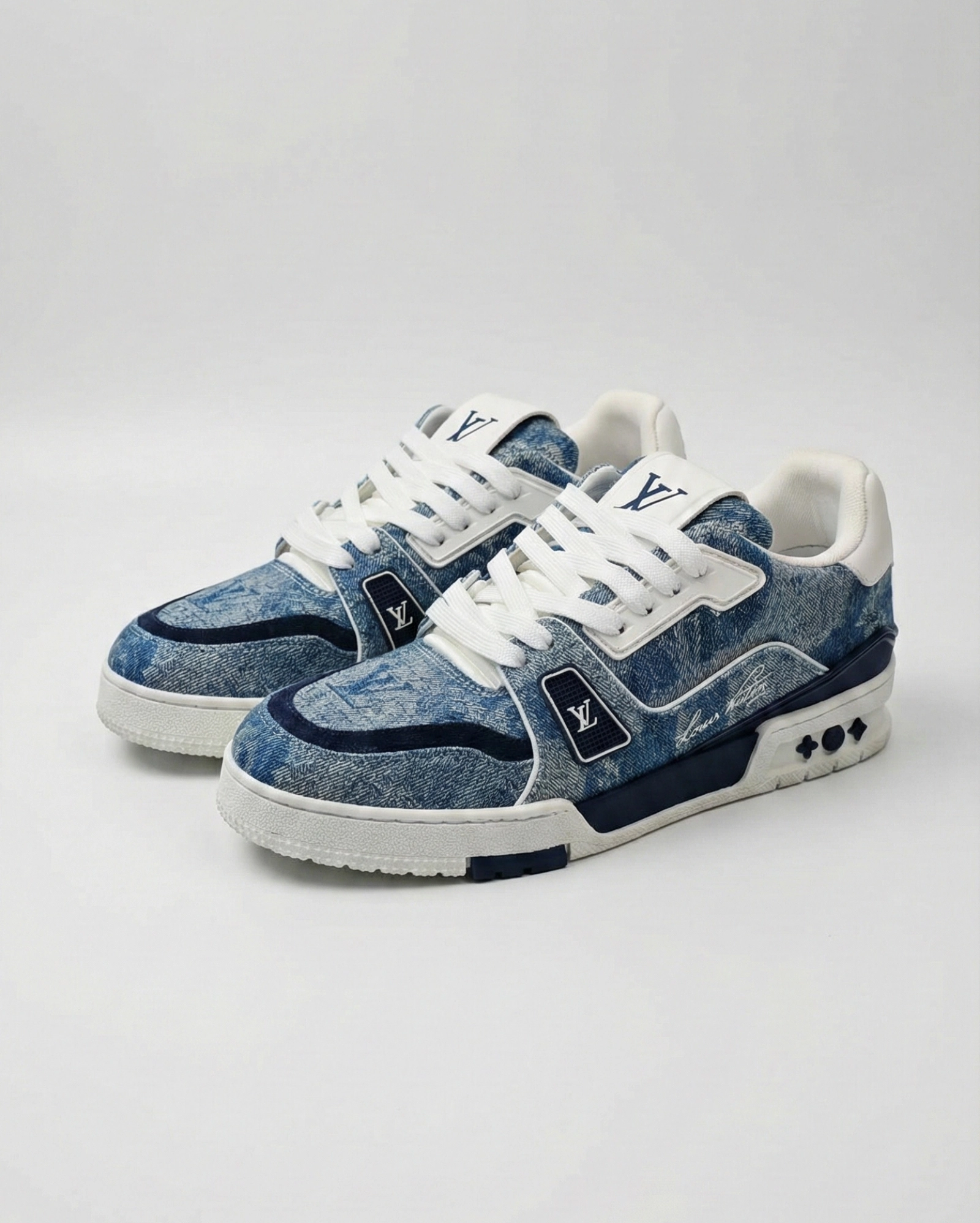 Louis Vuitton LV Trainer Sneaker in Blue Monogram Denim LOUIS VUITTON premium 1:1 craftmanship super master edition Louis Vuitton LV Trainer Sneaker in Blue Monogram Denim