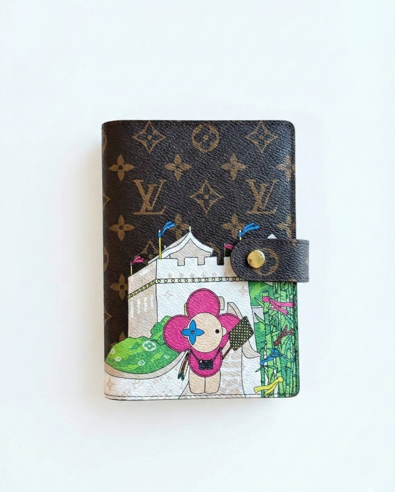 Louis Vuitton Vivienne Victorine Wallet (Limited Holiday Edition) LOUIS VUITTON premium 1:1 craftmanship super master edition Louis Vuitton Vivienne Victorine Wallet (Limited Holiday Edition)