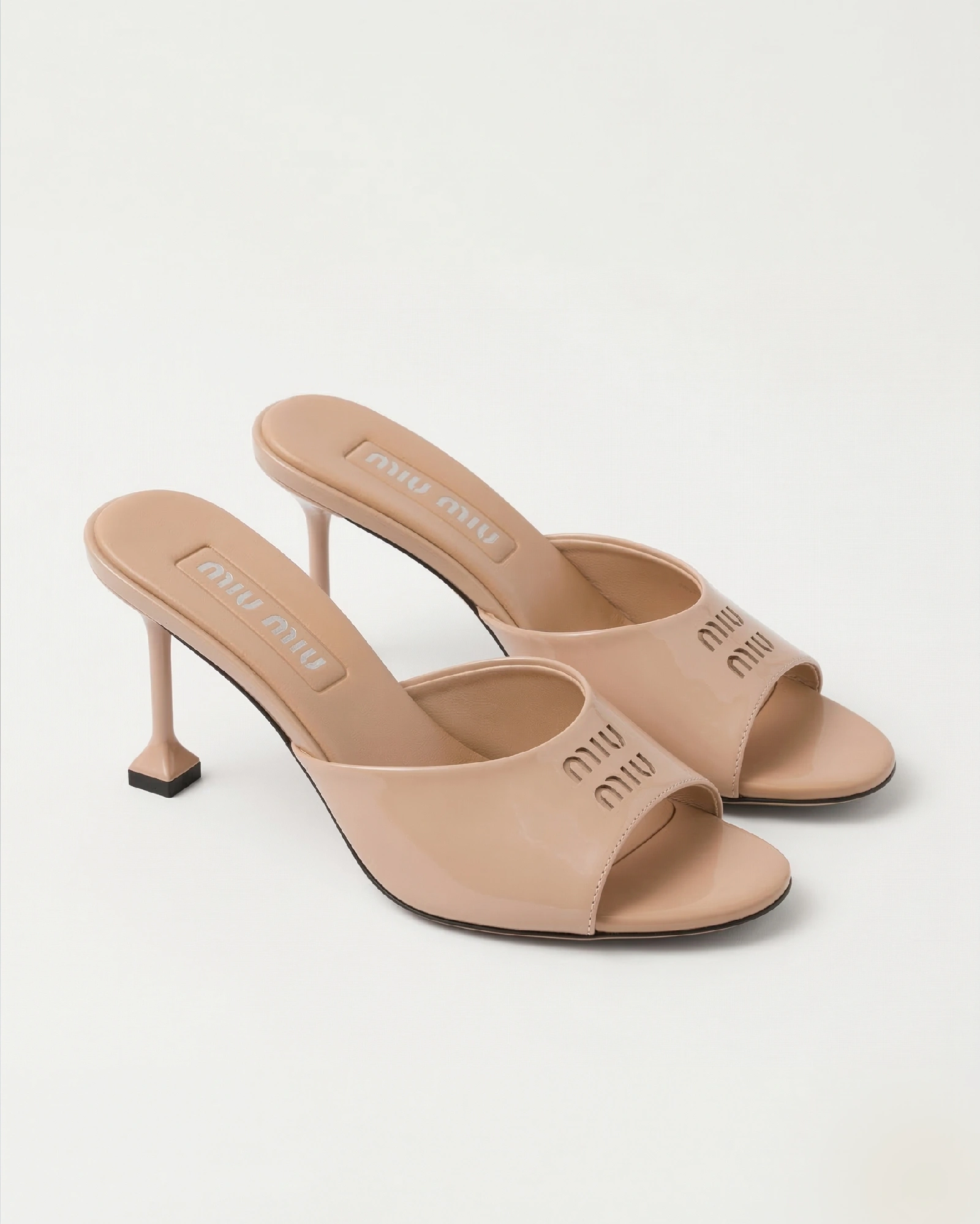 Miu Miu Patent Leather Logo Mules in Powder Beige Miu Miu premium 1:1 craftmanship super master edition Miu Miu Patent Leather Logo Mules in Powder Beige