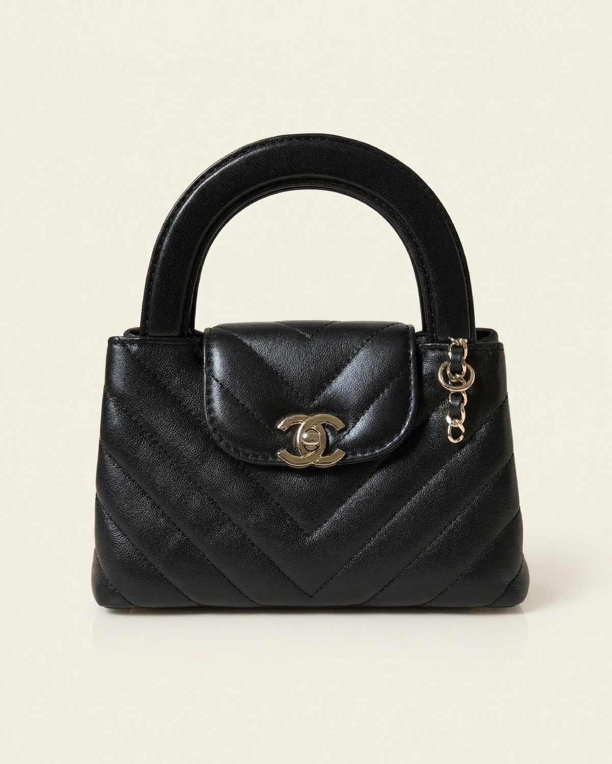 Chanel Mini Coco Handle (Chevron Caviar) CHANEL premium 1:1 craftmanship super master edition Chanel Mini Coco Handle (Chevron Caviar)