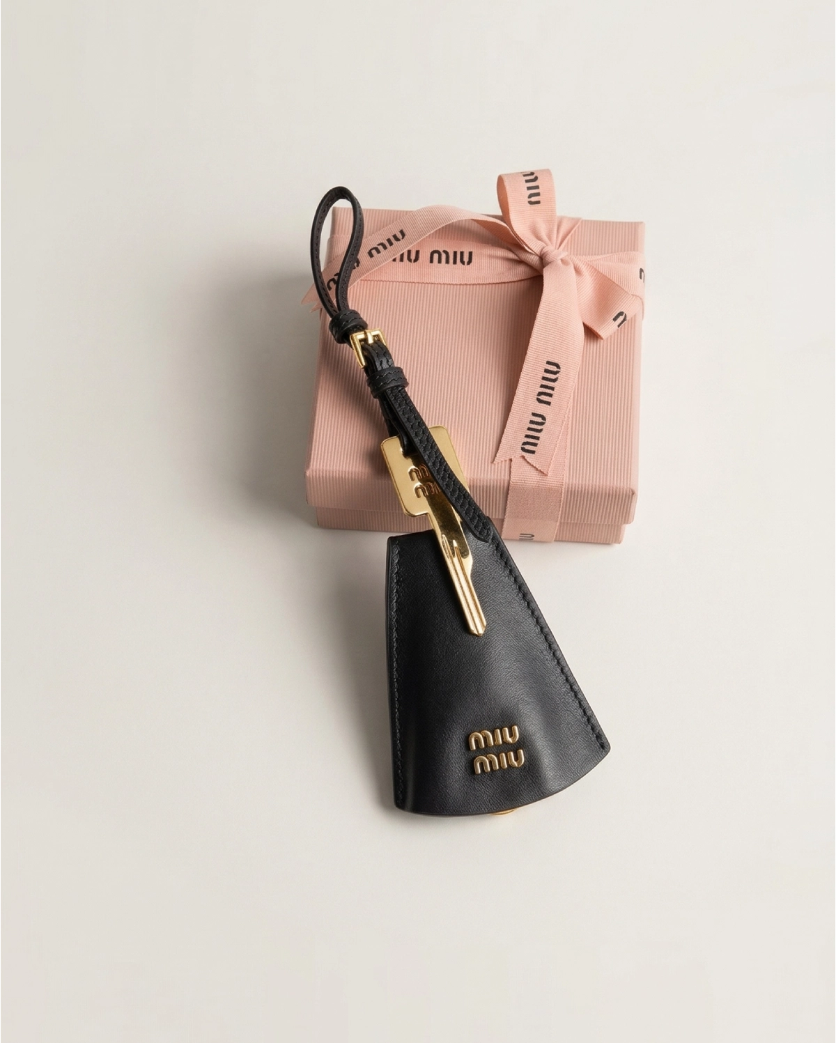 Miu Miu Luxury Decorative Bag Charms Miu Miu premium 1:1 craftmanship super master edition Miu Miu Luxury Decorative Bag Charms